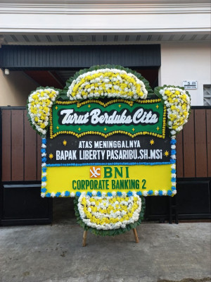 Papan Bunga Duka di P Berayan Darat Ii