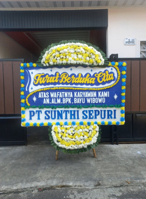 Papan Bunga Duka di P Berayan Darat Ii