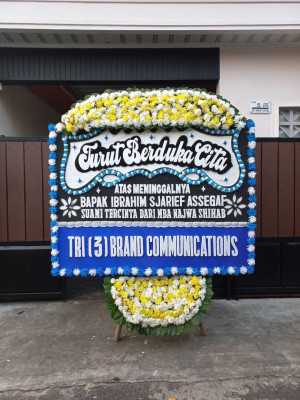 Papan Bunga Duka di P Berayan Darat Ii
